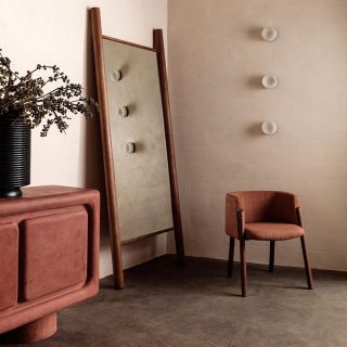 🌿 Komfort a styl pro váš domov. 🌿 Jídelní křeslo Forest je skvostný kousek, který v sobě kombinuje krásu přírodního...